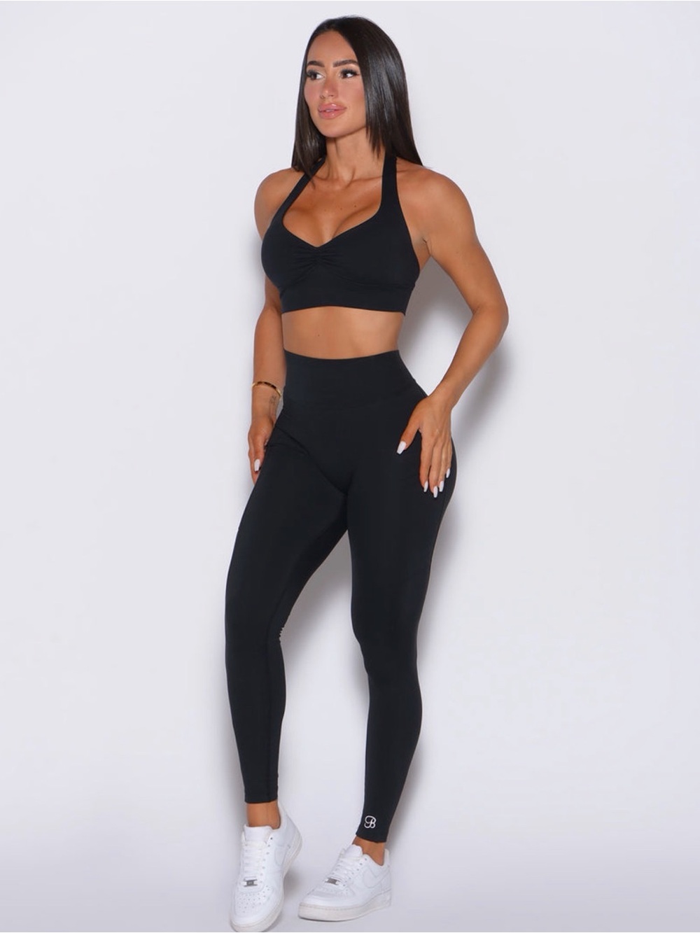 Bombshell Sportswear V-Back Leggings side pockets - Picture 5 of 7
